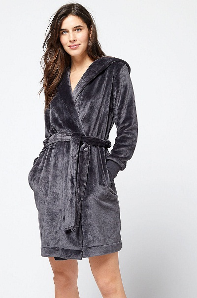 Halate Baie Dama Online