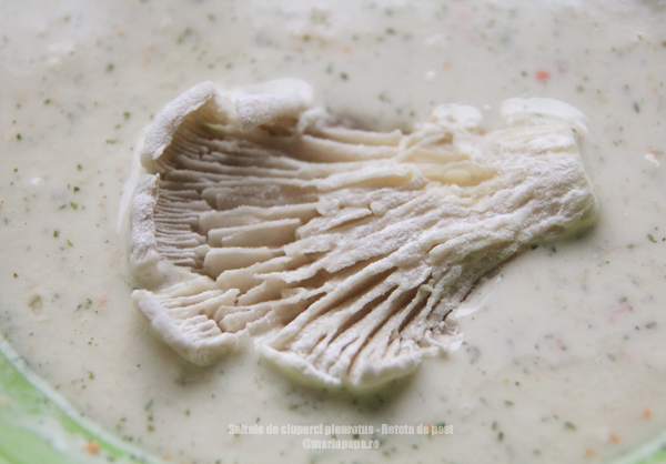 Snitele de ciuperci pleurotus - Reteta de post