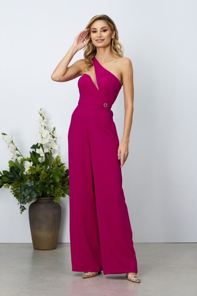 Modele Salopete elegante pentru femei Online