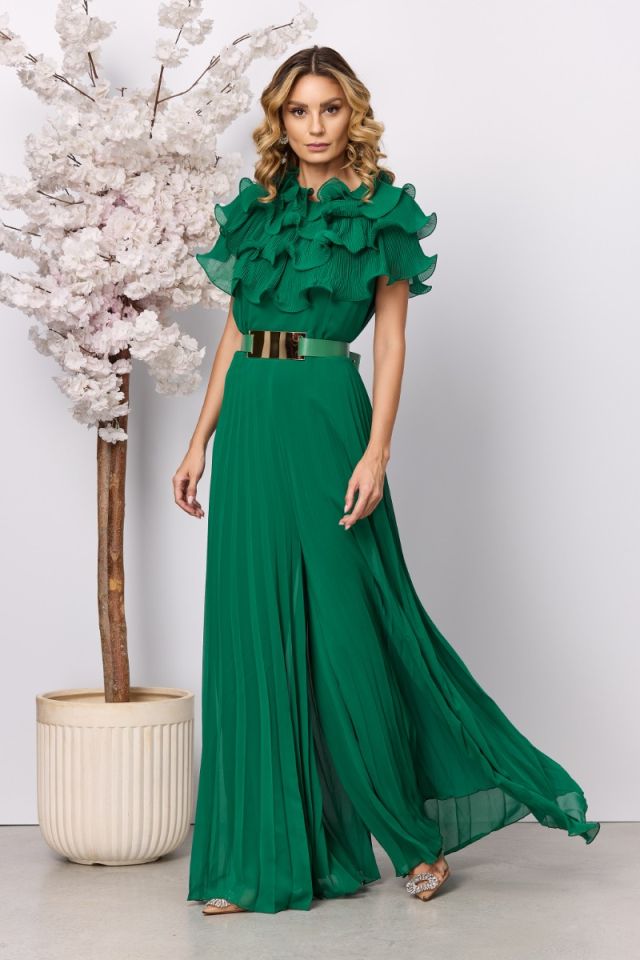 Modele Salopete elegante pentru femei Online