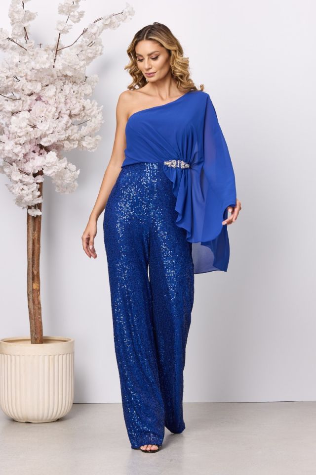 Modele Salopete elegante pentru femei Online